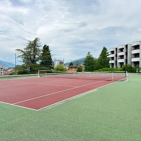 Le Montcalm - Piscine, Tennis & Parking *