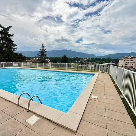 Le Montcalm - Piscine, Tennis & Parking * Aix-les-Bains