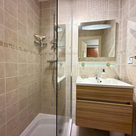 Lejlighed Le Montcalm - Piscine, Tennis & Parking Aix-les-Bains